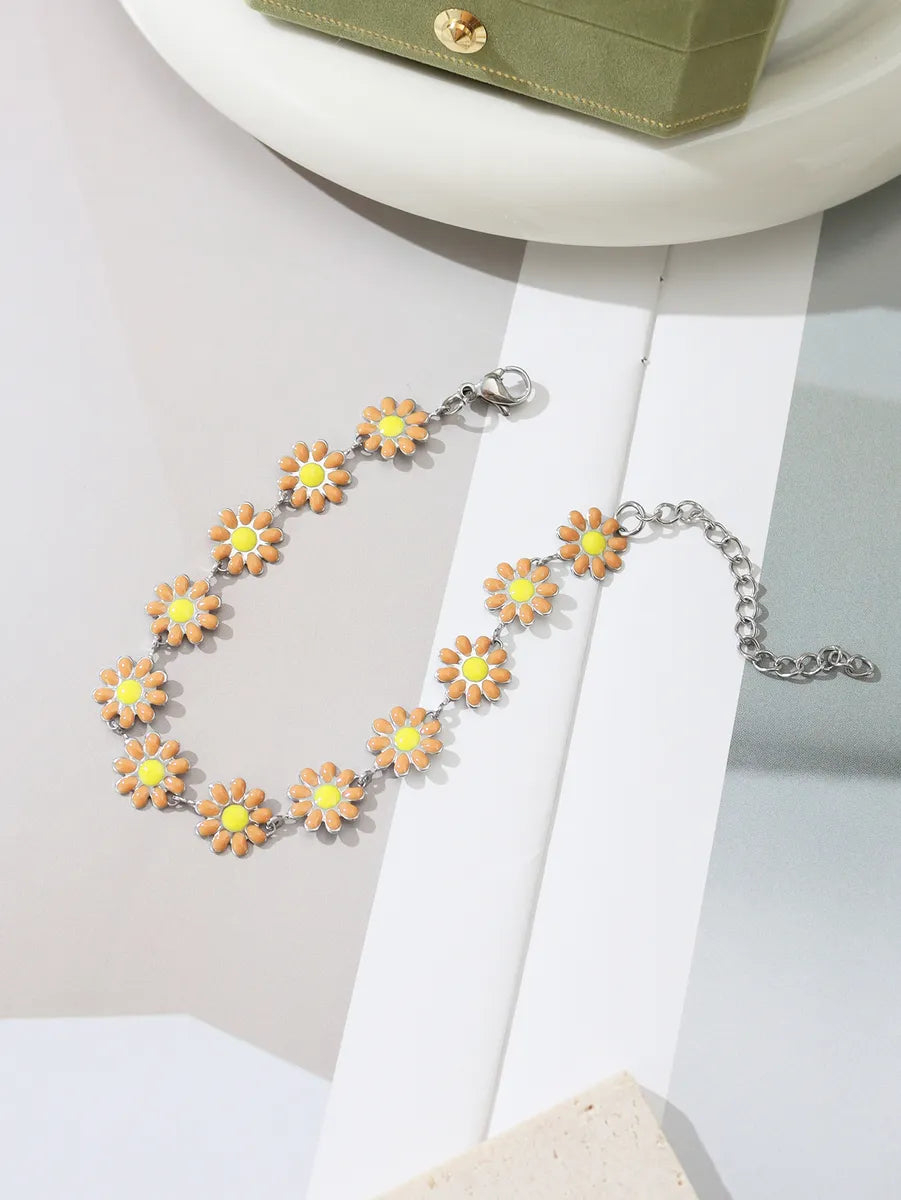 Sweet Classic Style Daisy 304 Stainless Steel Bracelets In Bulk