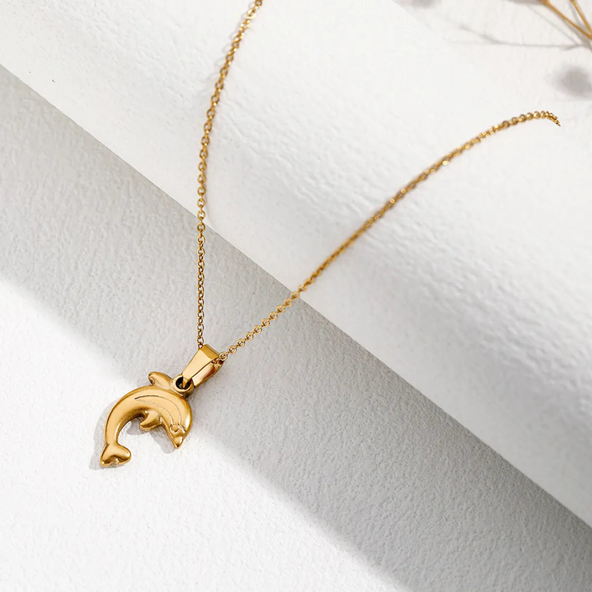 Sweet Dolphin Stainless Steel Plating 18k Gold Plated Pendant Necklace