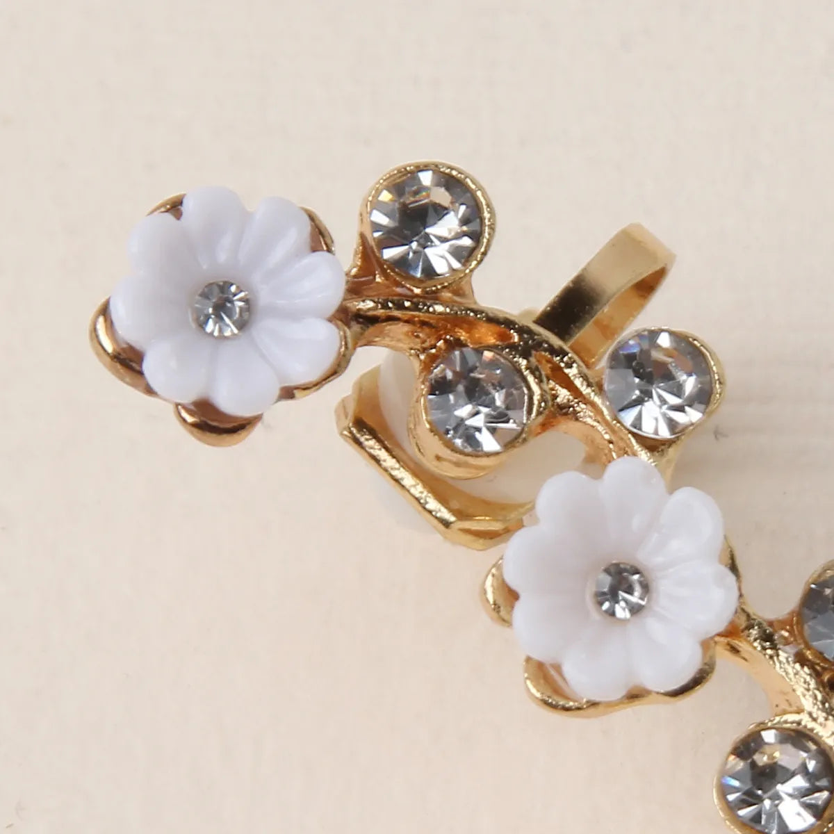 Sweet Flower Alloy Inlay Rhinestones Women'S Ear Clips