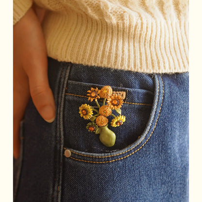 Sweet Flower Alloy Stoving Varnish Women'S Brooches