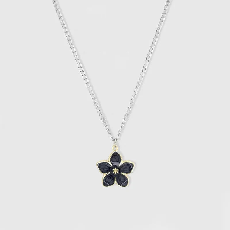 Sweet Flower Alloy Women'S Pendant Necklace