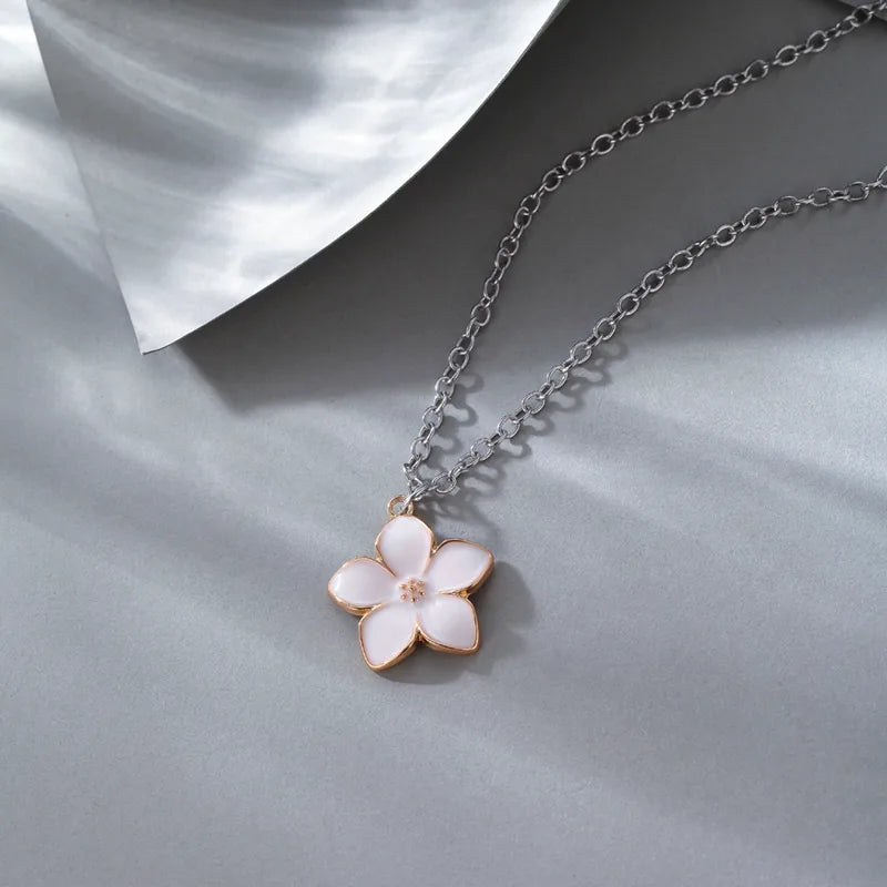 Sweet Flower Alloy Women'S Pendant Necklace