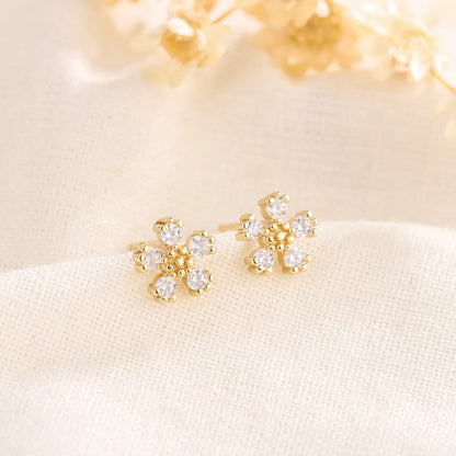 Sweet Flower Copper Plating Zircon Ear Studs 1 Pair