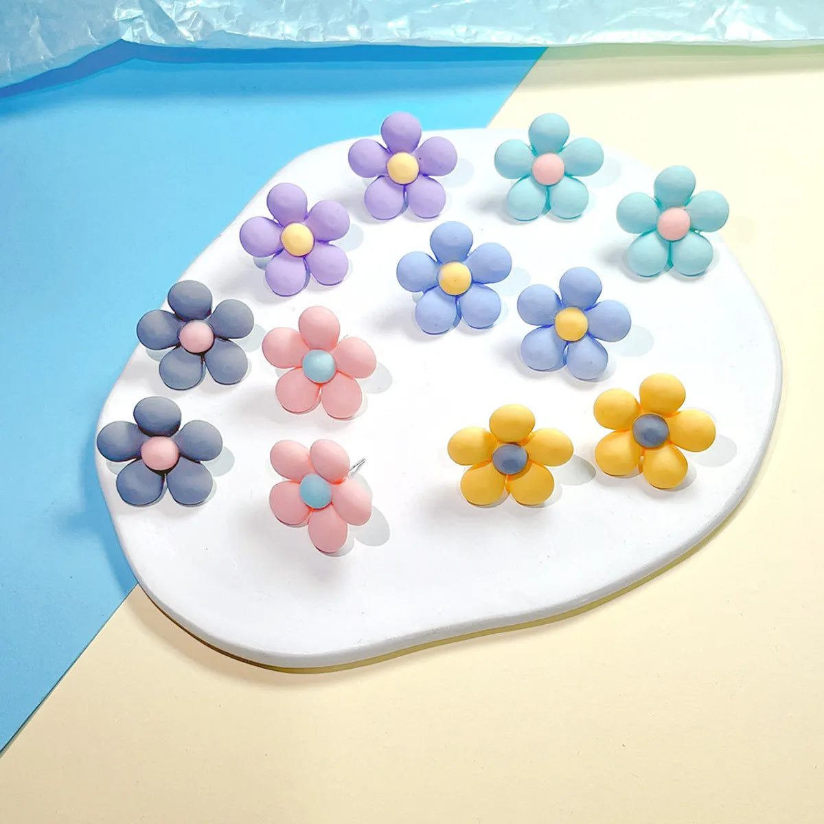 Sweet Flower Resin Women'S Ear Studs