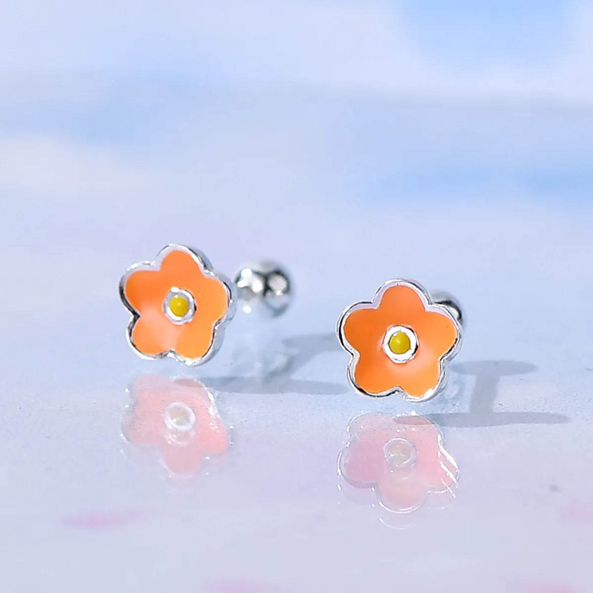 Sweet Flower Silver Enamel Plating Ear Studs 1 Pair