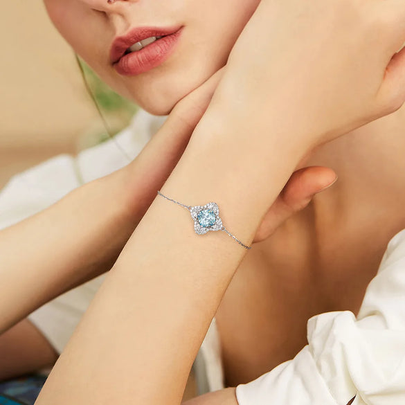 Sweet Four Leaf Clover Sterling Silver Plating Inlay Zircon White Gold Plated Rhodium Plated Silver Plated Bracelets