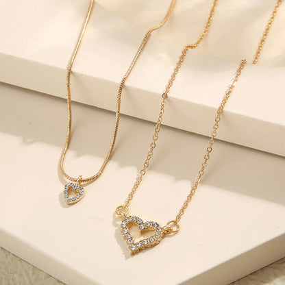 Sweet Heart Shape Alloy Inlay Artificial Gemstones Women's Pendant Necklace