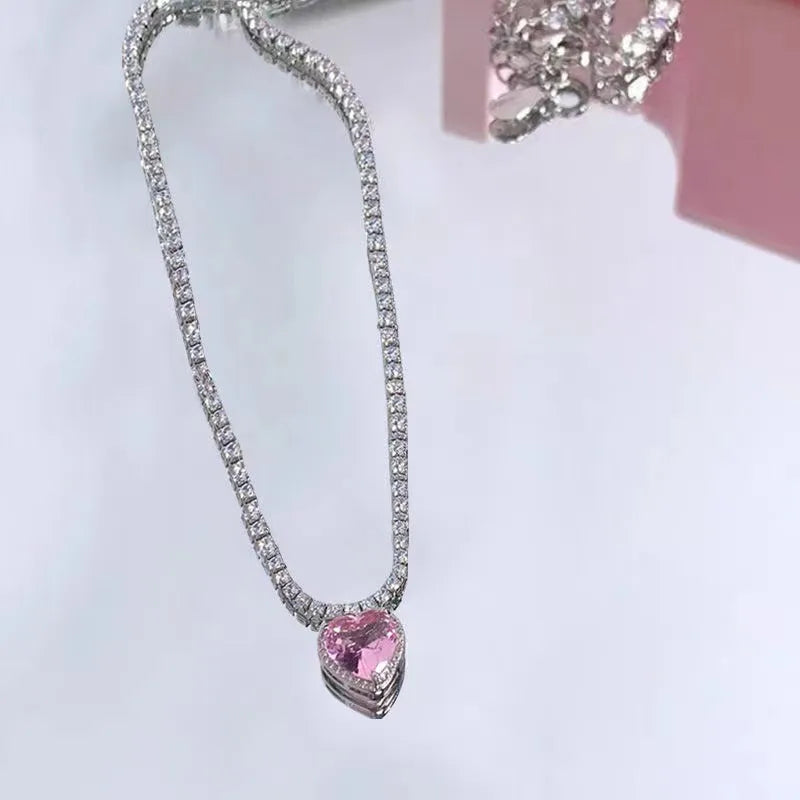 Sweet Heart Shape Alloy Inlay Zircon Women'S Pendant Necklace