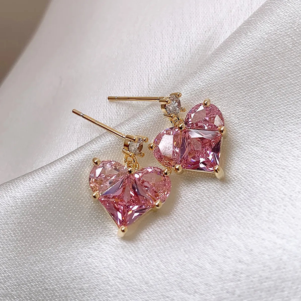 Sweet Heart Shape Alloy Plating Artificial Diamond Ear Studs