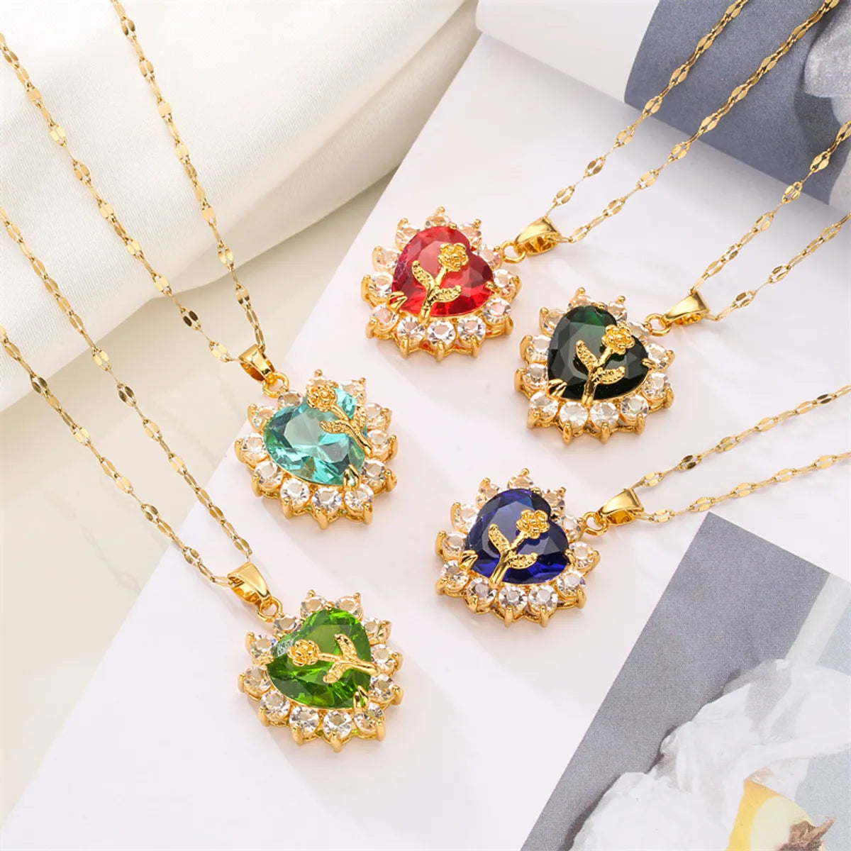 Sweet Heart Shape Flower Stainless Steel Copper Plating Inlay Zircon Gold Plated Pendant Necklace