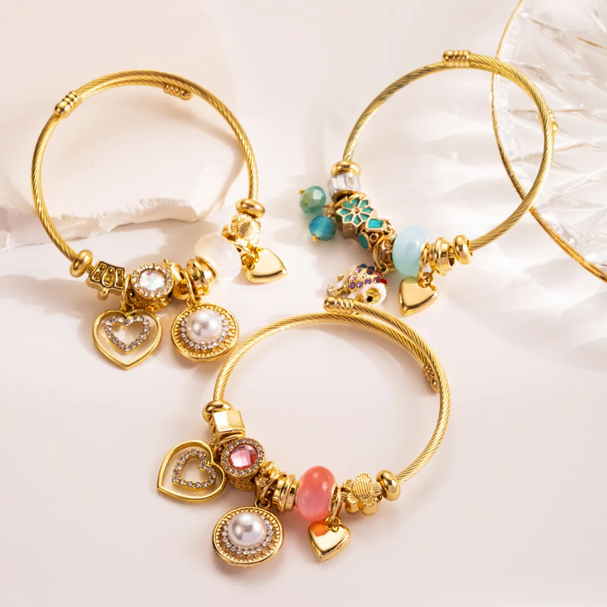 Sweet Heart Shape Pearl 304 Stainless Steel Alloy Gold Plated Rhinestones Pearl Bangle In Bulk