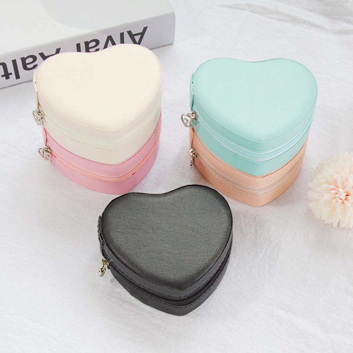 Sweet Heart Shape Solid Color Pu Leather Jewelry Boxes