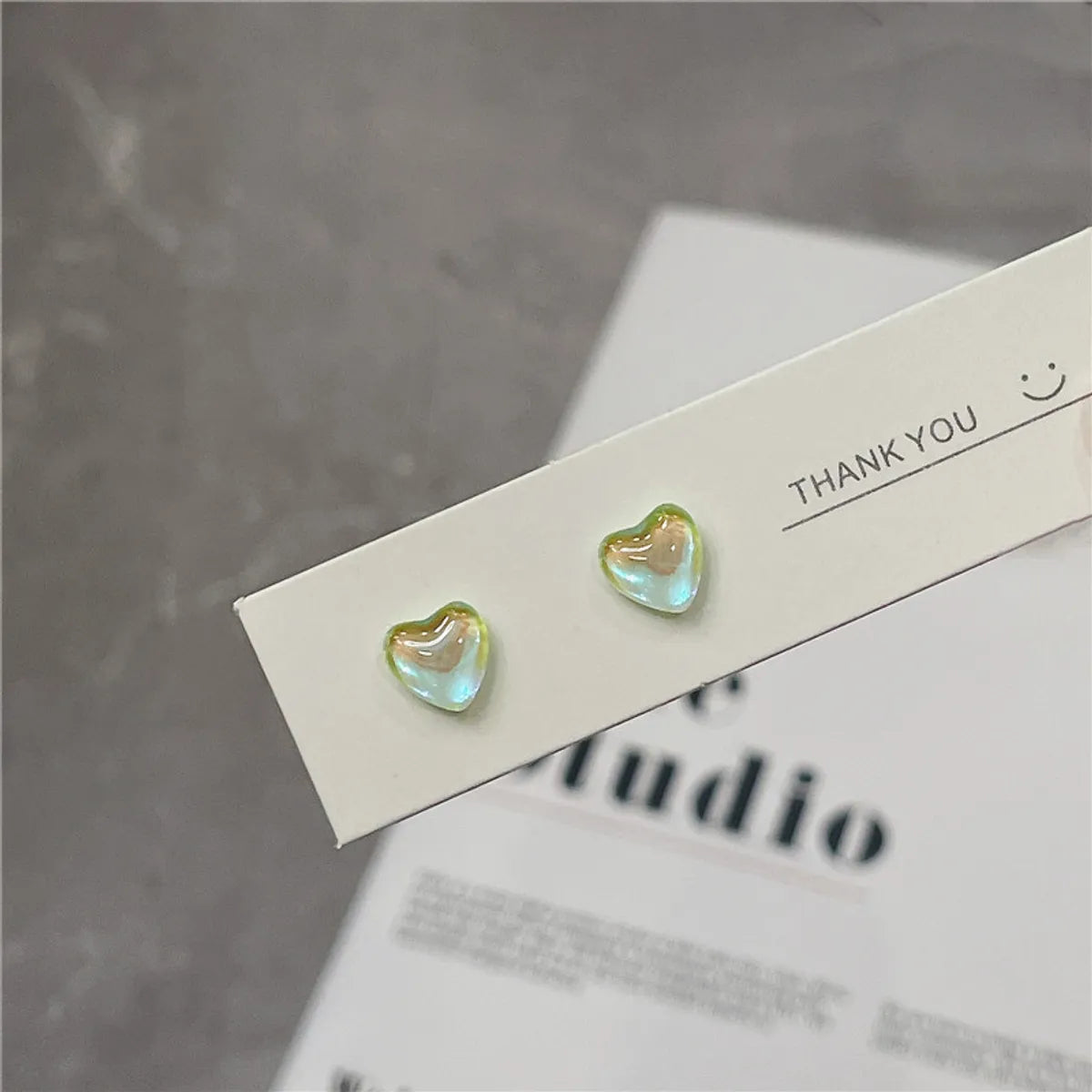 Sweet Heart Shape Synthetic Resin Women'S Ear Studs 1 Pair