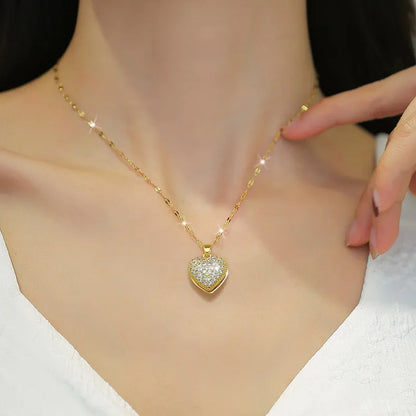 Sweet Heart Shape Titanium Steel Copper Inlay Artificial Pearls Zircon Pendant Necklace