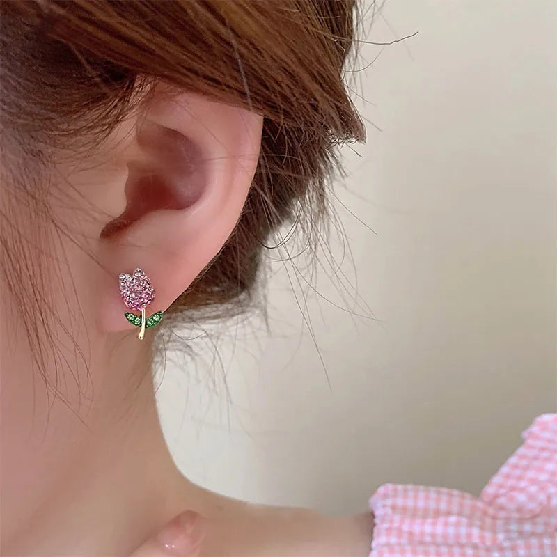 Sweet Korean Style Flower Alloy Inlay Rhinestones Women'S Ear Studs