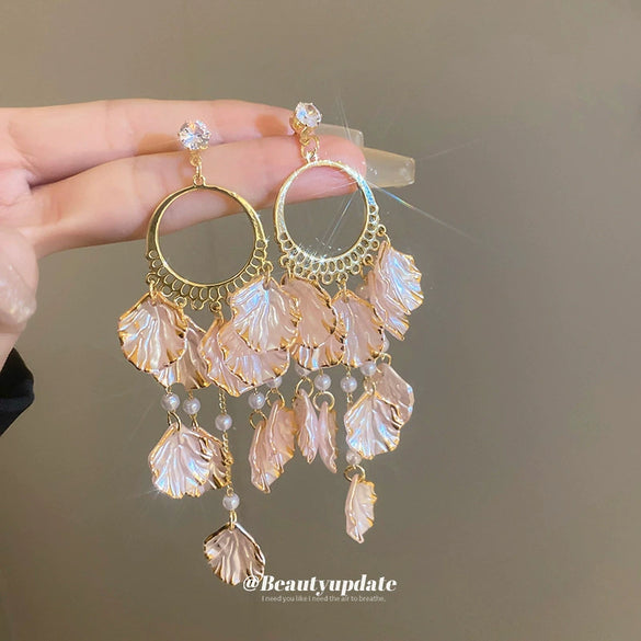 Sweet Pink Petal Zircon Tassel Earrings In Alloy With Flower Pattern