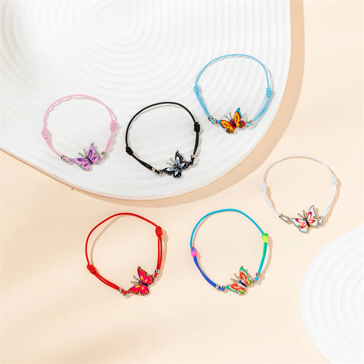 Sweet Simple Style Butterfly Alloy Women's Bracelets