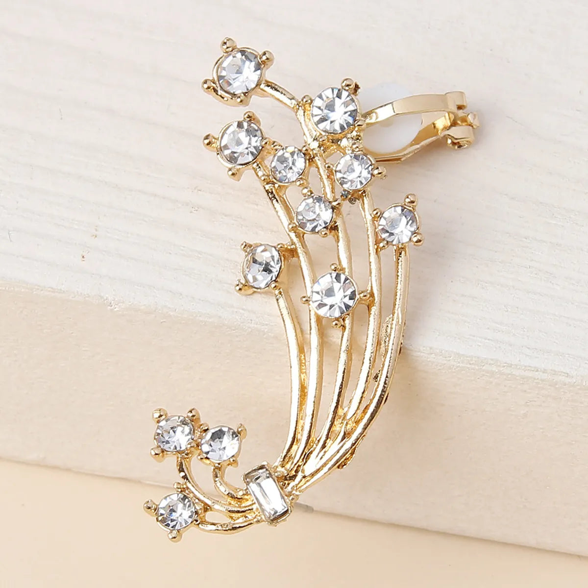 Sweet Simple Style Flower Alloy Inlay Rhinestones Women's Ear Clips Ear Studs