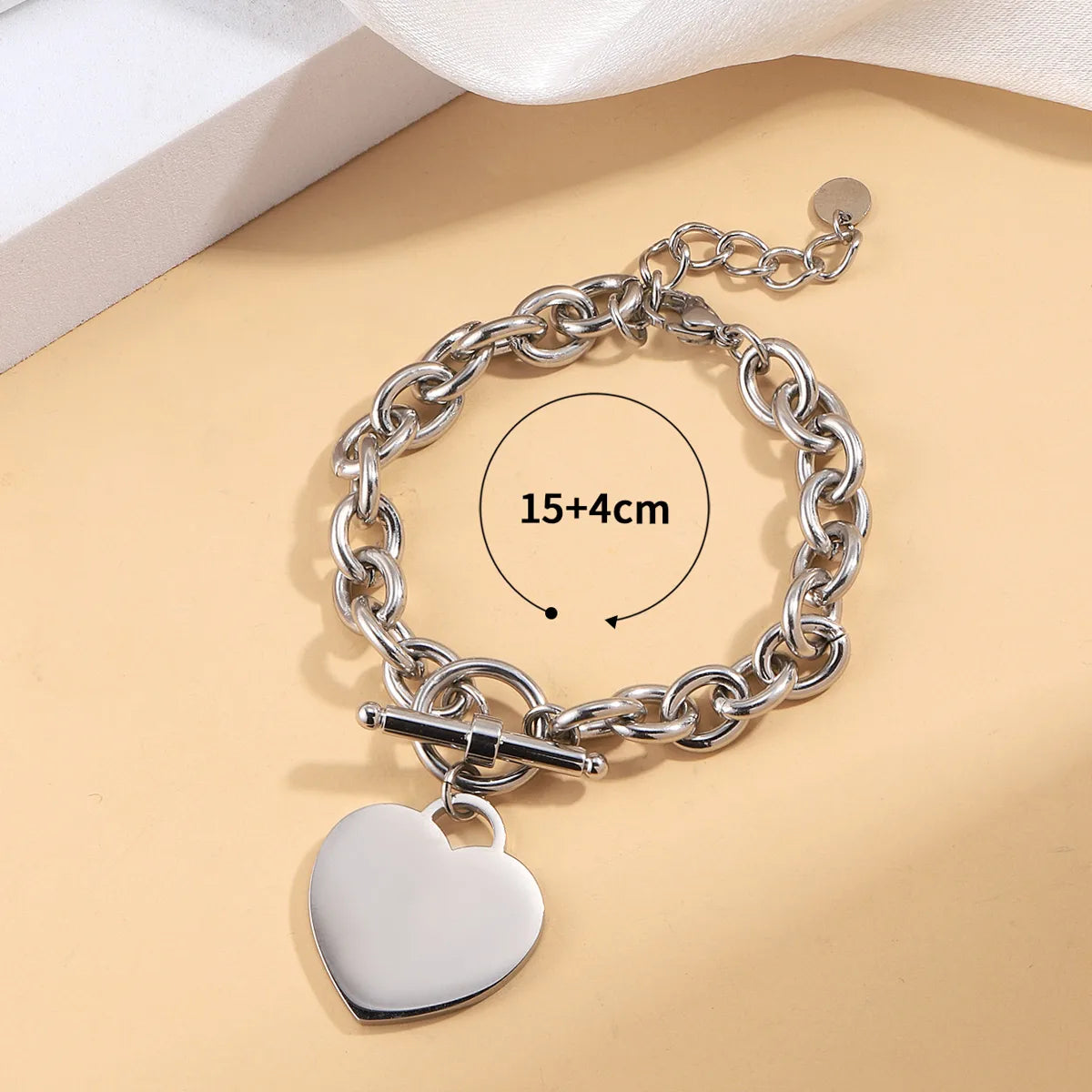 Sweet Simple Style Heart Shape 304 Stainless Steel 14K Gold Plated Bracelets In Bulk