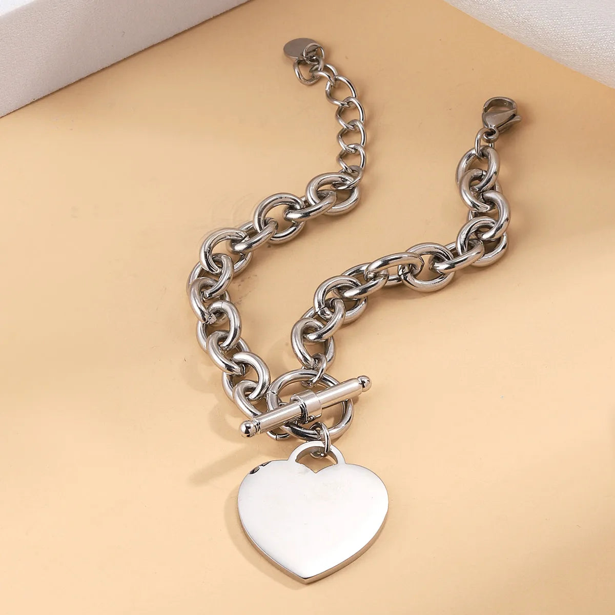 Sweet Simple Style Heart Shape 304 Stainless Steel 14K Gold Plated Bracelets In Bulk