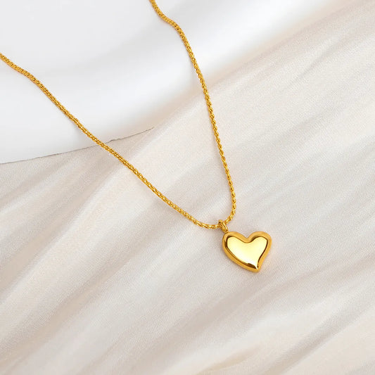 Sweet Simple Style Heart Shape Titanium Steel Pendant Necklace