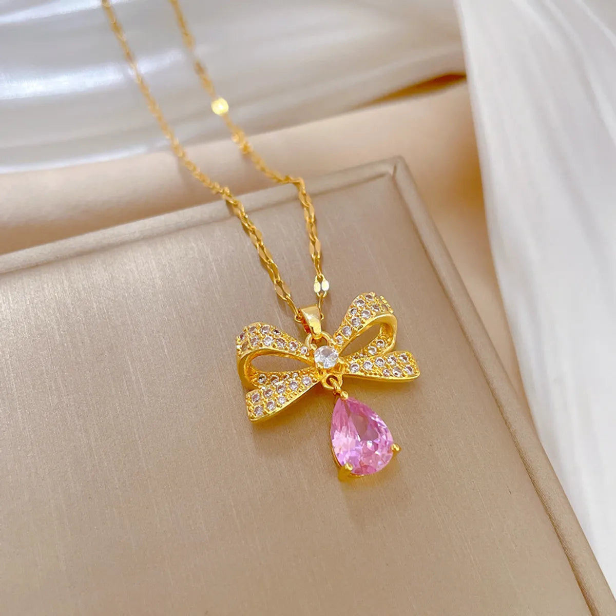 Sweet Water Droplets Bow Knot Titanium Steel Copper Plating Inlay Artificial Gemstones Zircon Pendant Necklace