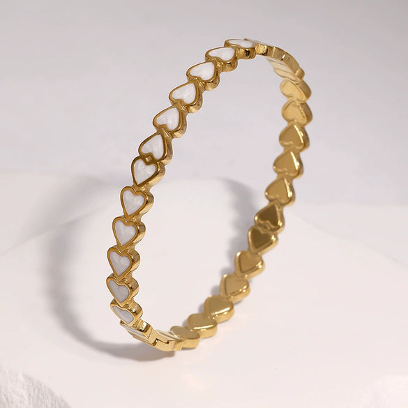 Sweetheart Stainless Steel Bracelet With Retro Heart Design Colorfast Plated Finish And Secure Clasp