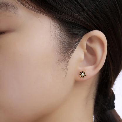 Simple Style Flower Titanium Steel No Inlaid Earrings Ear Studs