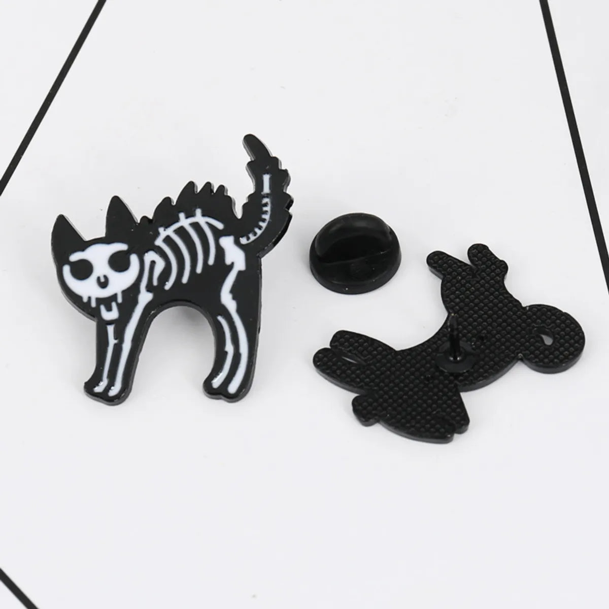 Tide Creative Cartoon Skull Cat Alloy Brooch Collar Pin