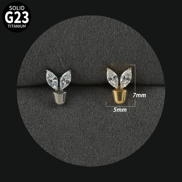 Titanium Alloy Inner Tooth Lip Nail Sunflower Deer Horn Zircon Lip Ring Tshaped Flat Bottom Ear Bone Nail Jewelry Electroplated