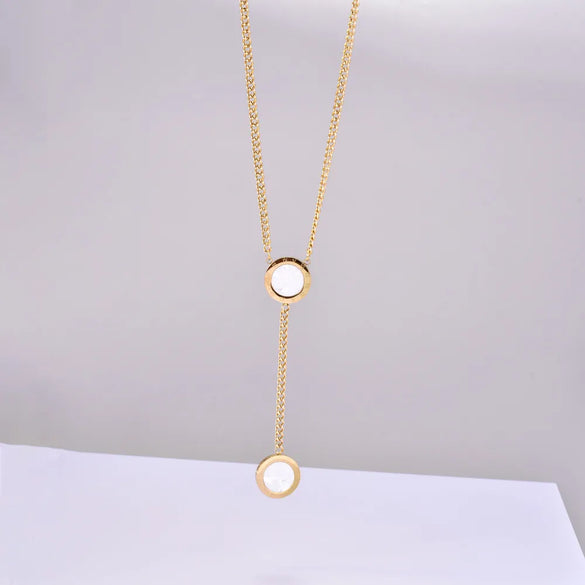 Wholesale Jewelry Elegant Round 304 Stainless Steel Titanium Steel Acrylic Shell 18K Gold Plated Inlaid Shell Inlaid Gold Necklace