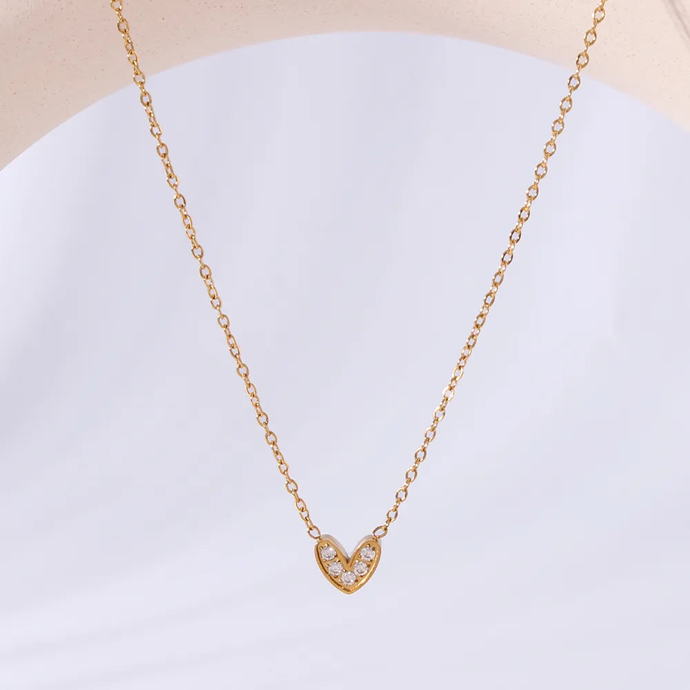 Wholesale Jewelry Luxurious Romantic Shiny Heart Shape 304 Stainless Steel Artificial Rhinestones 18K Gold Plated Plating Inlay Pendant Necklace