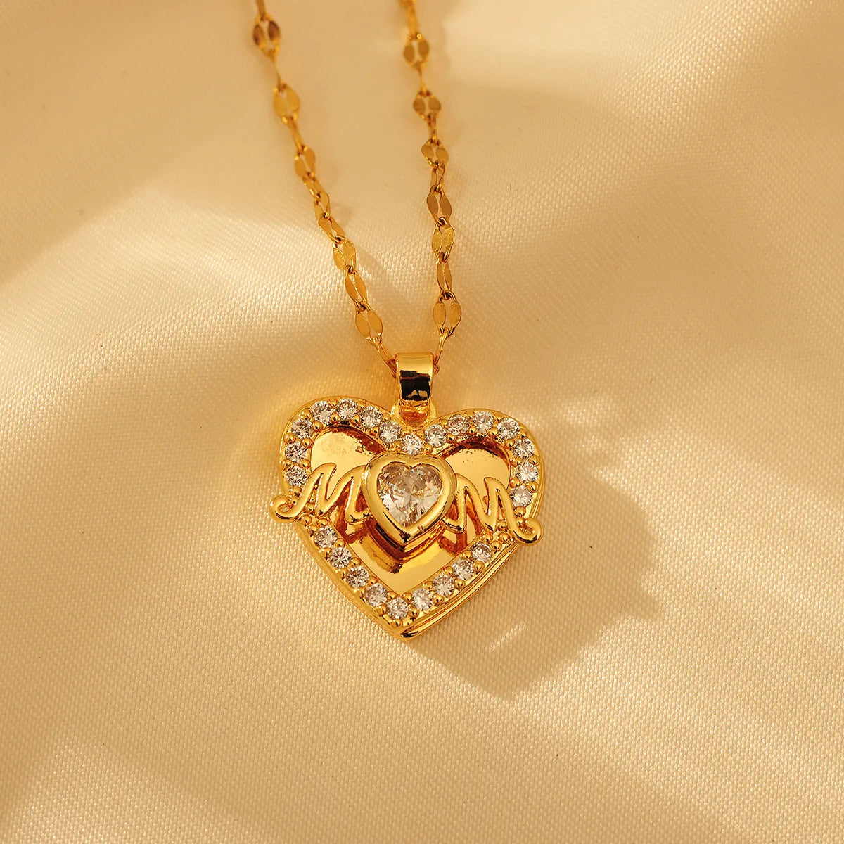 Titanium Steel 18K Gold Plated MAMA Sweet Simple Style Letter Heart Shape Inlay Artificial Diamond Pendant Necklace