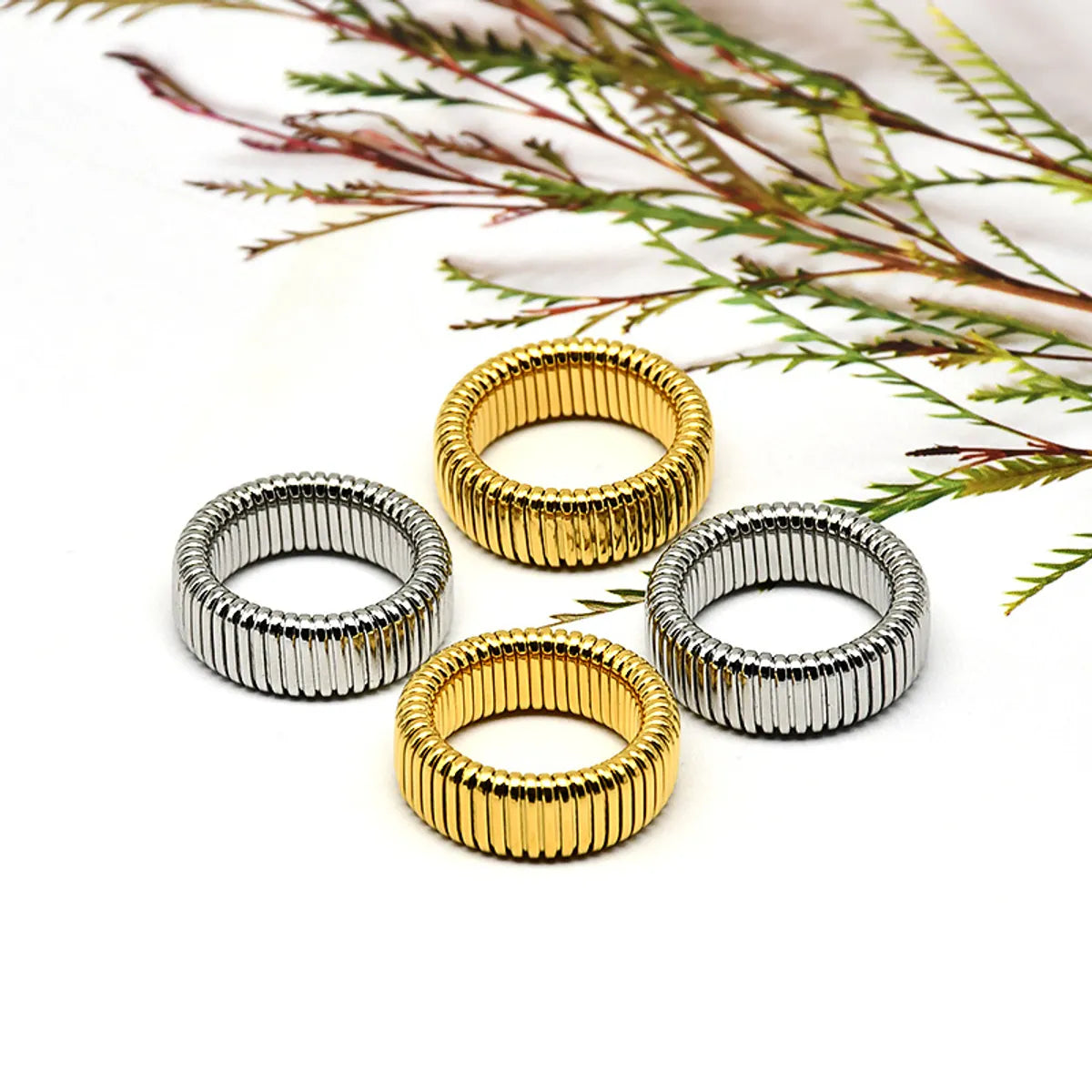 Wholesale Jewelry Simple Style Solid Color Titanium Steel 18K Gold Plated Plating Rings