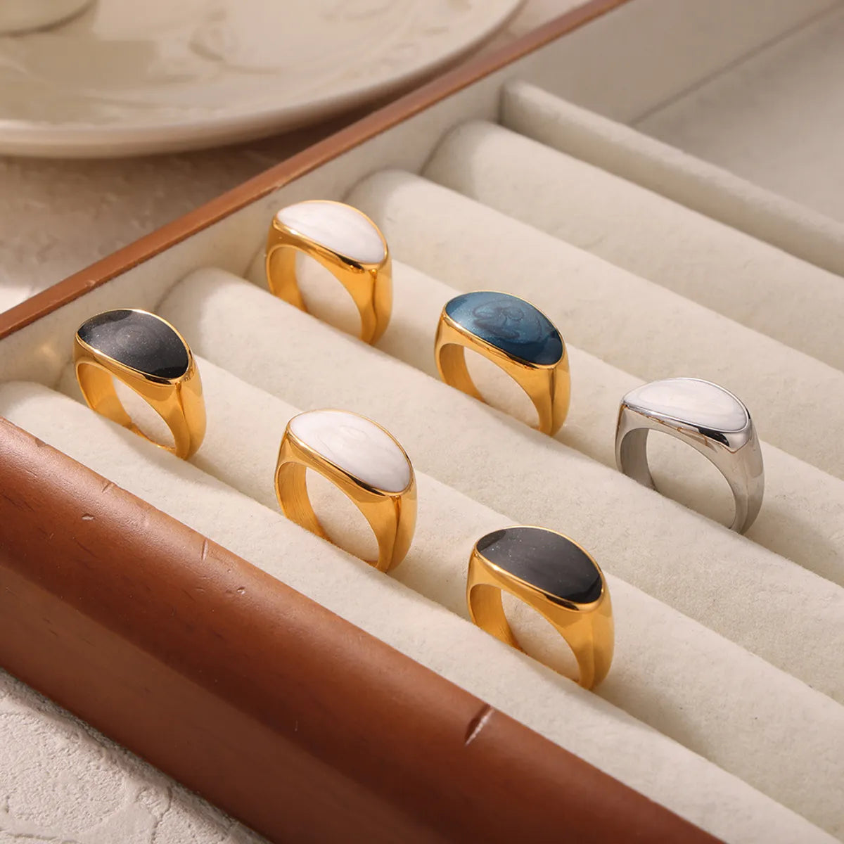 Wholesale Jewelry Streetwear Oval Titanium Steel 18K Gold Plated Enamel Plating Rings