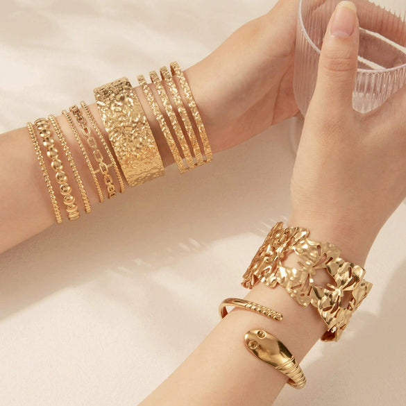 Titanium Steel Adjustable Open Bracelet With High End Style And Electroplating Treatment