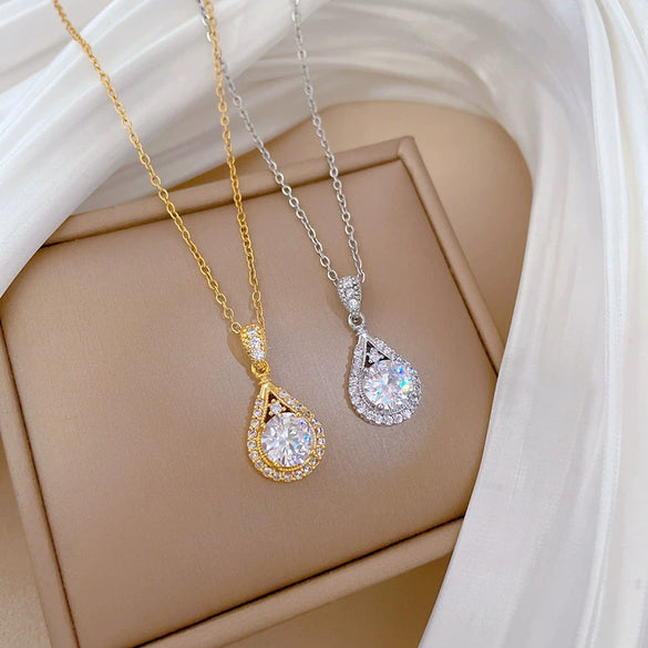 Titanium Steel And Copper Light Luxury Microinlaid Real Gold Water Drop Necklace With Geometric Design For Women