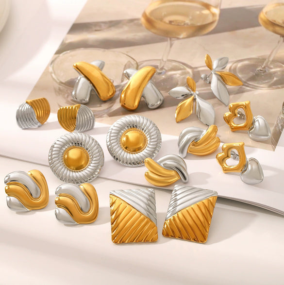 Titanium Steel And Stainless Steel Heartshaped Leaf Women's Earrings With Gold And Silver Color Matching Highend Niche Design Vacuum Plated And Electroplated