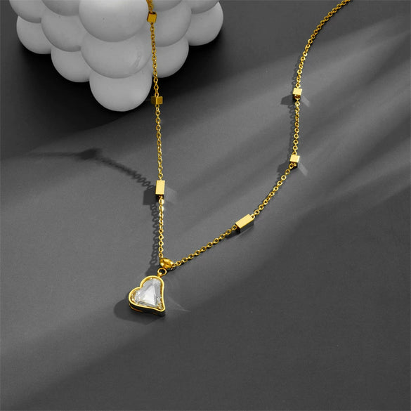 Titanium Steel Box Chain Love Diamond Clavicle Necklace With Geometric Pattern Vacuum Electroplated