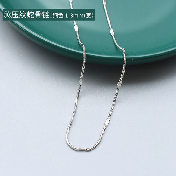 Titanium Steel Box Chain Wave Pattern Unisex Clavicle Necklace