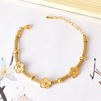 Casual Simple Style Heart Shape Flower Butterfly 304 Stainless Steel 18K Gold Plated Bracelets In Bulk