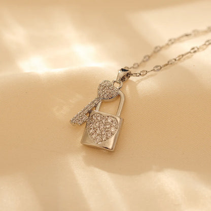 Titanium Steel Casual Vacation Lock Inlay Artificial Diamond Pendant Necklace