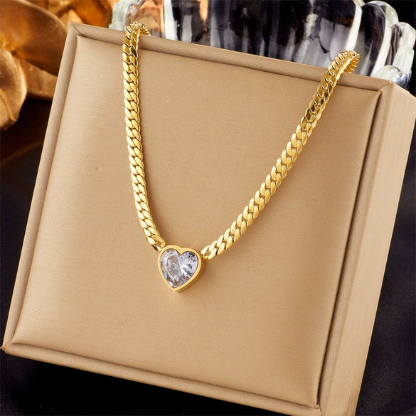 Titanium Steel Clavicle Chain With Irregular Love Butterfly Pendant Electroplated Design For Women