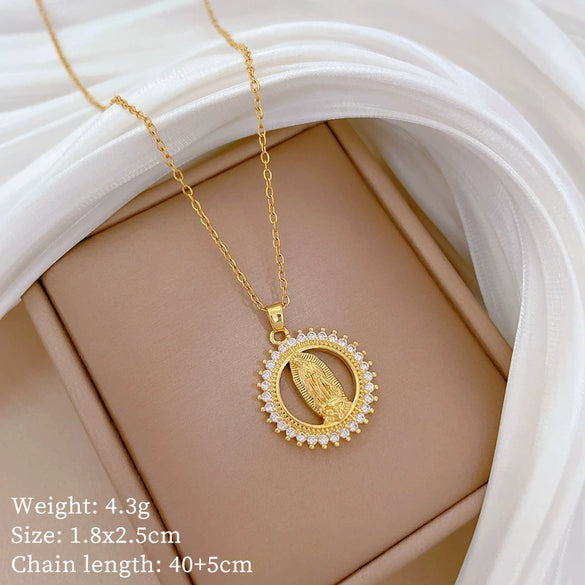 Titanium Steel Copper Geometric Microinlaid Diamond Necklace Unisex