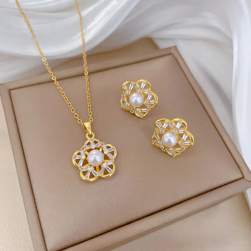 Titanium Steel Copper Gold Plated Plating Hollow Out Flower Zircon Jewelry Set