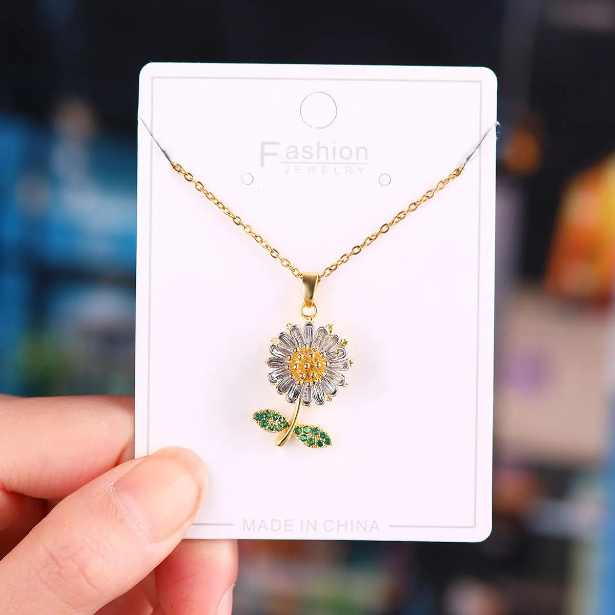 Titanium Steel Copper Simple Style Plating Flower Pendant Necklace