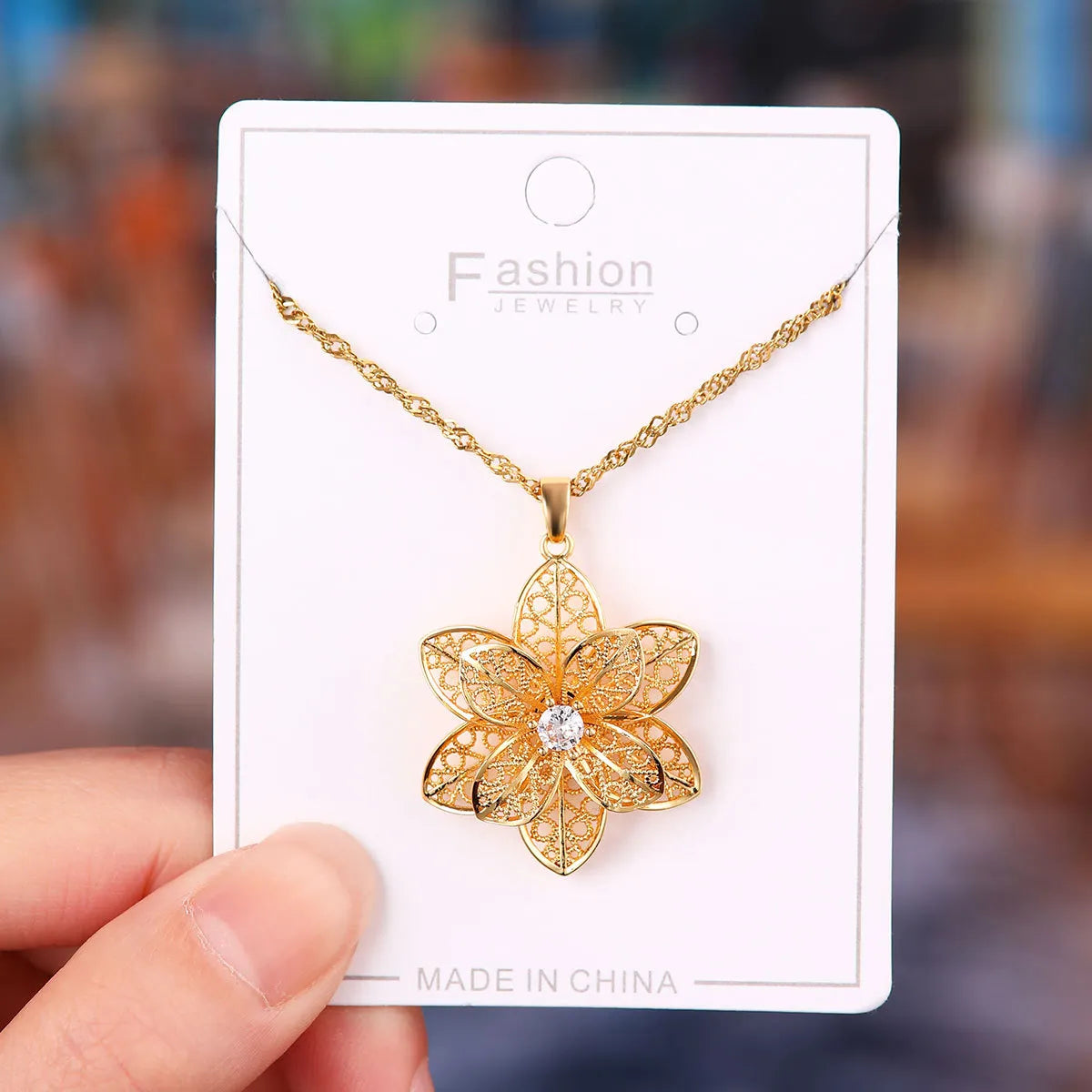 Titanium Steel Copper Simple Style Plating Flower Pendant Necklace