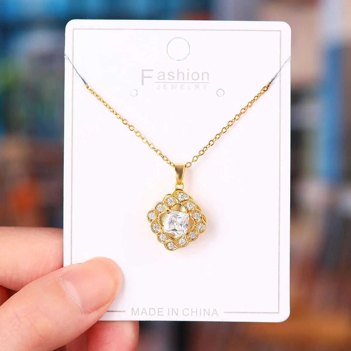 Titanium Steel Copper Simple Style Plating Flower Pendant Necklace