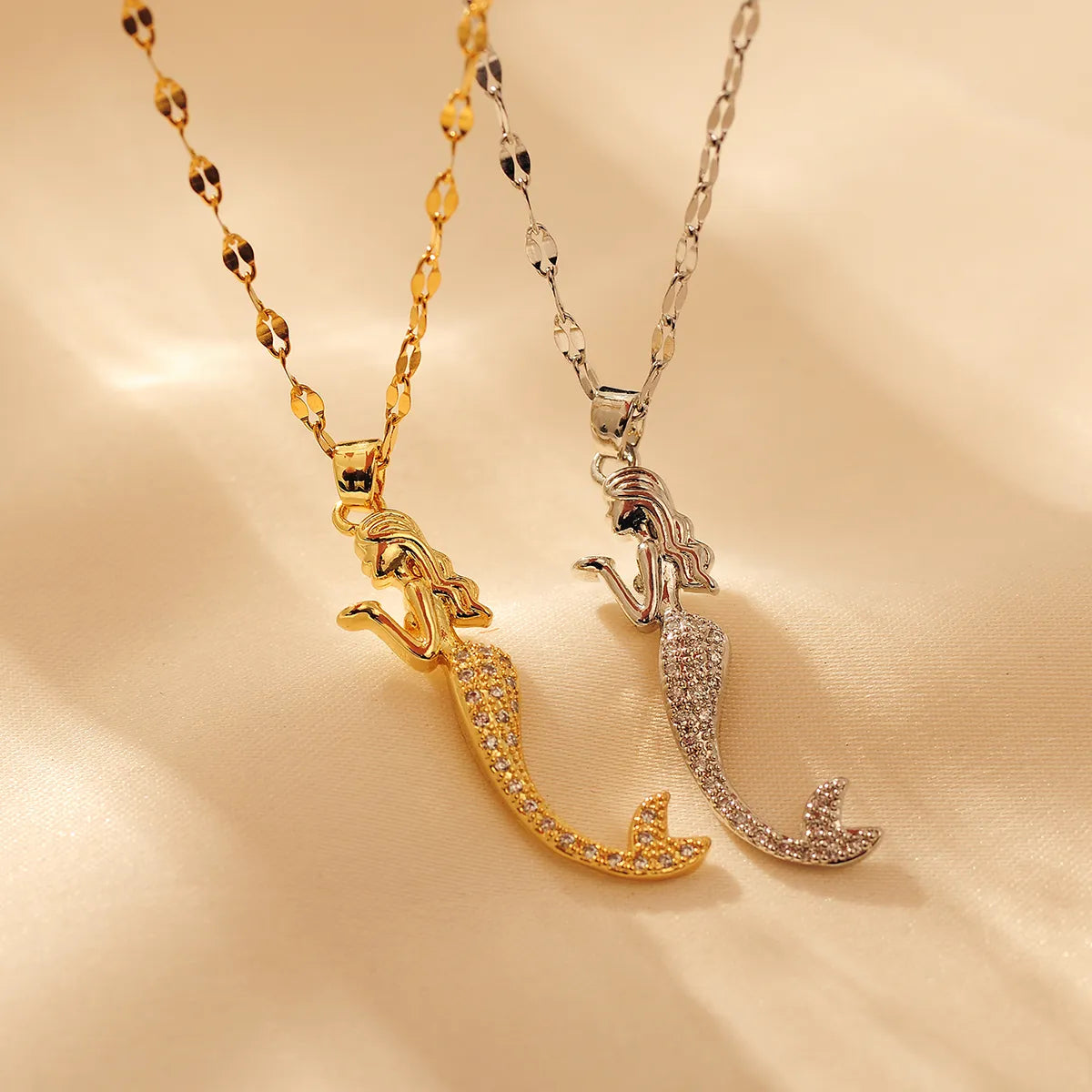 Titanium Steel Cute Lady Classic Style Mermaid Inlay Artificial Rhinestones Pendant Necklace