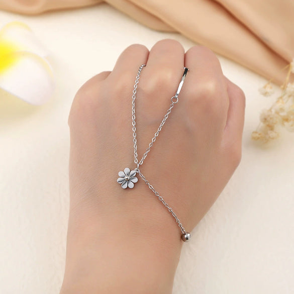 Titanium Steel Daisy Tassel Women's Necklace With Mixed Gem Inlay And Geometric Pattern Electroplated